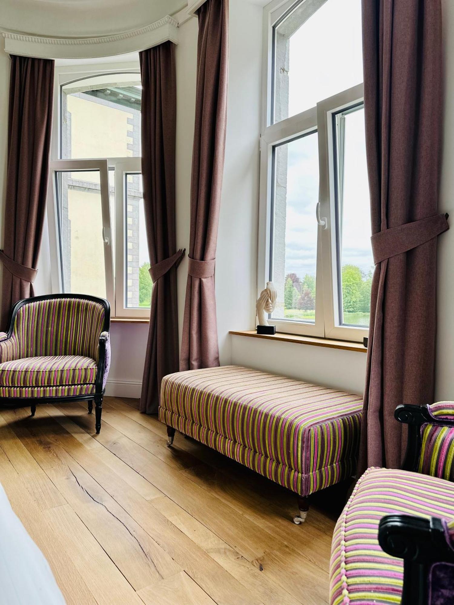 Suite Luxueuse Au Chateau De Saint Vitu 104 Tinlot Bagian luar foto