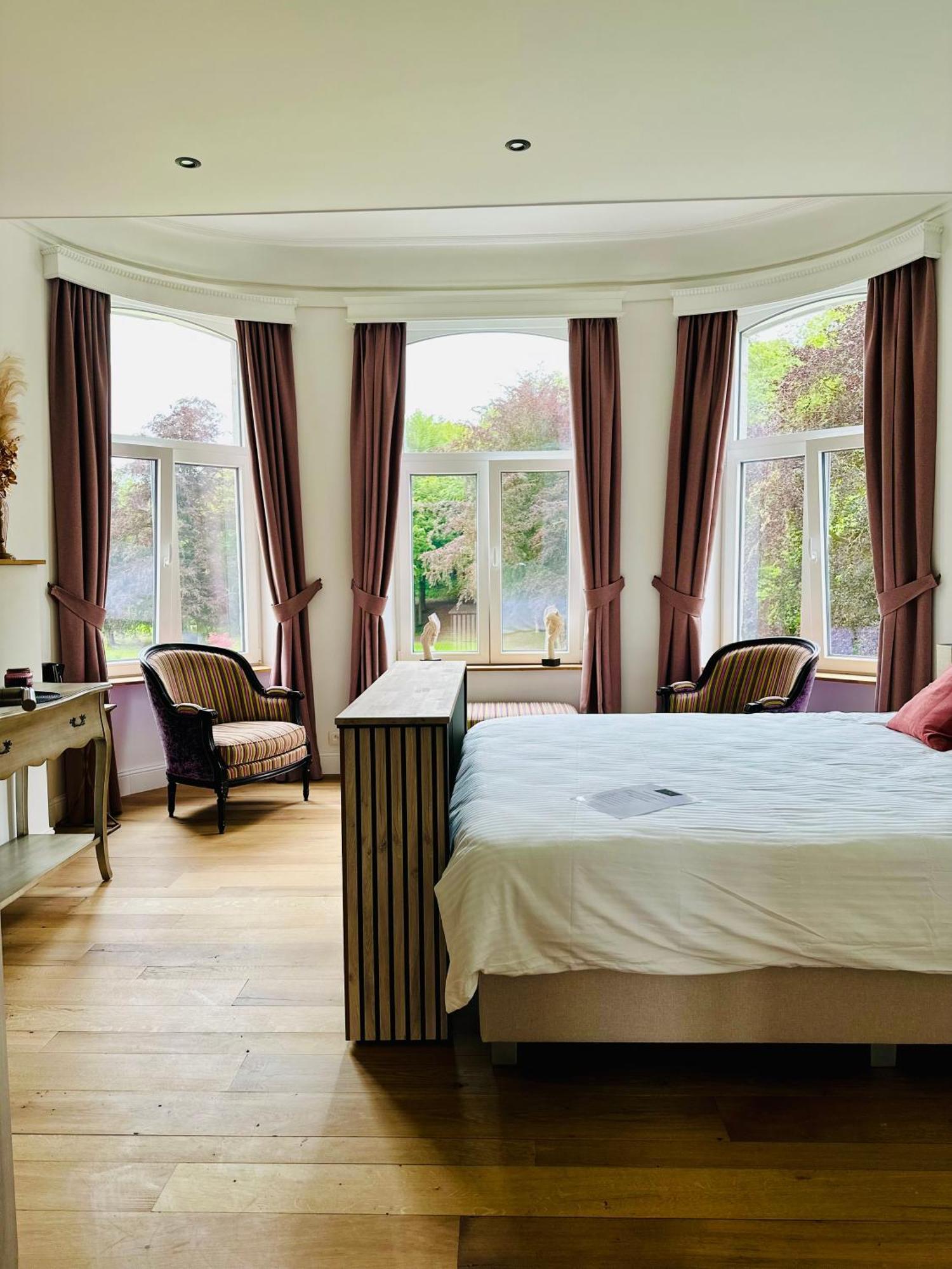 Suite Luxueuse Au Chateau De Saint Vitu 104 Tinlot Bagian luar foto